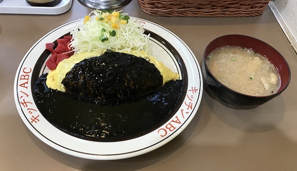 キッチンABCのオムカレー