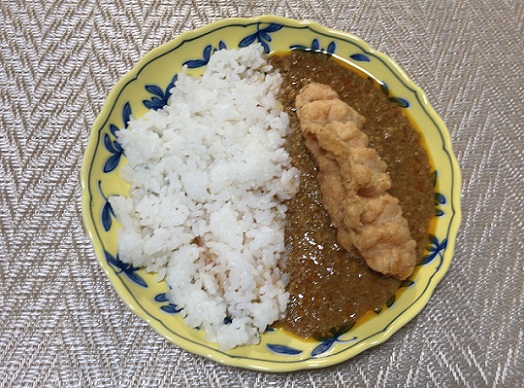 カーネルクリスピーとカルディ キーマカレー