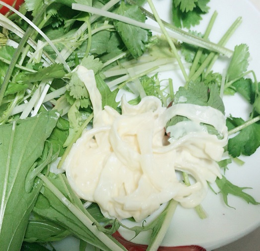 稲庭うどん 佐藤養助 うどんの切れ端 はしっこサラダにアレンジ