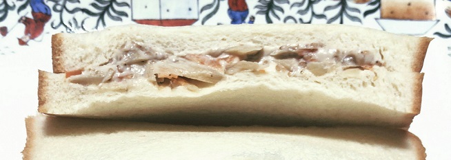 ロクアーチェ ゴボウのサンドイッチ