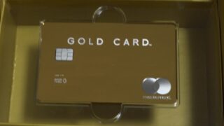 ラグジュアリーカードGOLDの券面