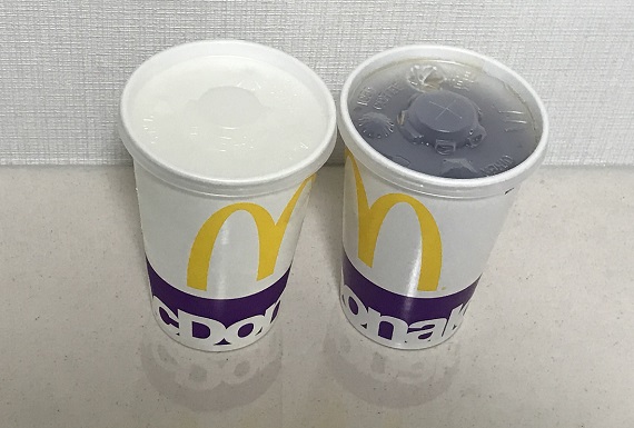 マクドナルドの氷だけとアイスティー