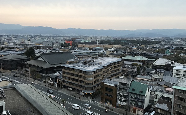 ウェスティン都ホテル京都のジュニアスイートからの景色