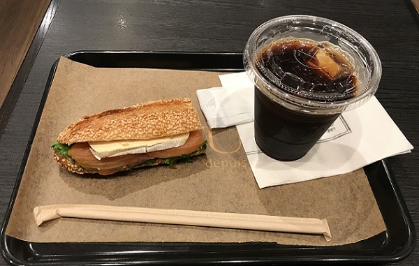PAUL NEWoMan新宿店のサンドイッチ