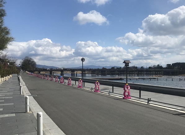 翠嵐ラグジュアリーコレクションホテル京都近くの渡月橋