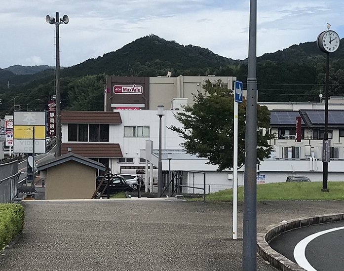 マックスバリュ修善寺店の看板