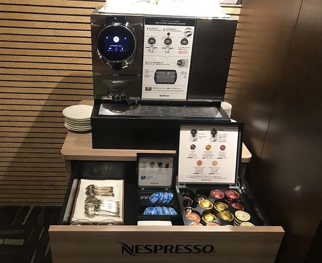 京王プラザホテル札幌のクラブラウンジのコーヒーメーカー