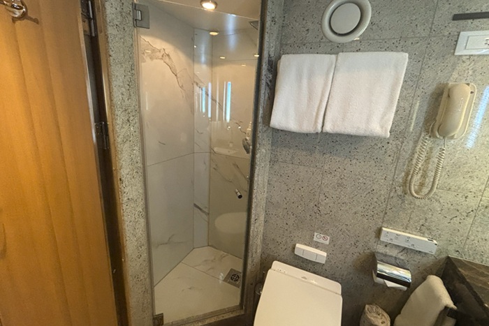 三井オーシャンフジ 客室 シャワーブース